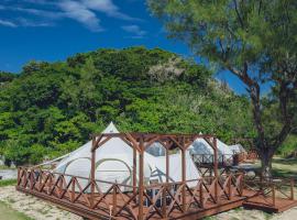 Yagaji Beach(屋我地ビーチ), glamping v destinácii Nago