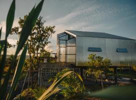STAY PILAFarm, casa de campo em Ban Nam Chun Yai