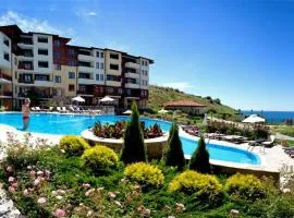 Garden of Eden Sea and Pool View