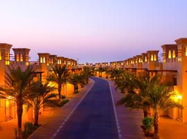 Al Hamra Village Hotel, מלון בראס אל חאימה
