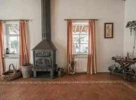 Outeiro do Álamo by Portus Alacer