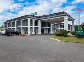 Quality Inn near Casinos and Convention Center, Gasthaus in Bossier City