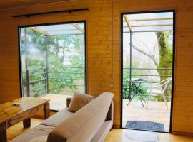 Kottage anania, cabin in Batumi