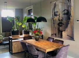 welkom bij 5, holiday home in Den Ilp