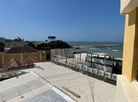 Cabrero, cerca de la Ciudad Amurallada y playa