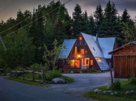 Au Sommet du Fjord, accommodation in Sacré-Coeur-Saguenay