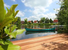 Summio Vakantiepark Emslandermeer, hotel with parking in Vlagtwedde