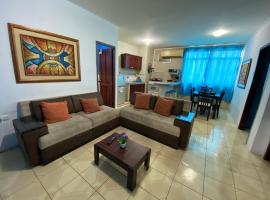 Apartment near Malecon and Flavio Reyes Av MANTA, hotel met parkeren in Manta