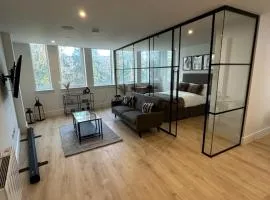 Stylish 1 Bedroom Apartment in Purley, Croydon
