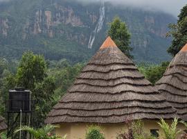 Cwmbale Eco-Safari Lodges, Restaurant and Zoo., hotel Mbale városában