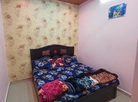 Maa Modheshwari HomeStay, privat indkvarteringssted i Ujjain
