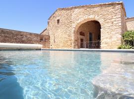 Le Mas Lauralie, B&B/chambre d'hôtes à Méjannes-lès-Alès