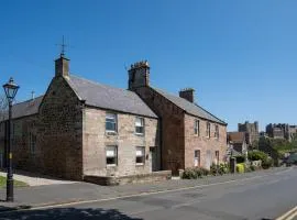 4 Bed in Bamburgh CN089