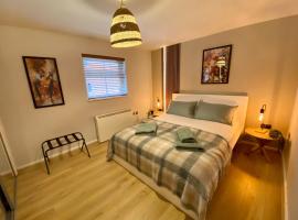 Central Crewe - Modern 1BR Haven, hotel a Crewe