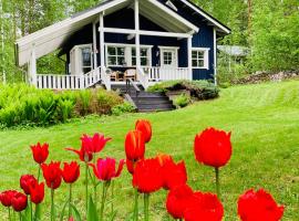 Blueberry Villa at Saimaa Lakeside – hotel w mieście Taipalsaari