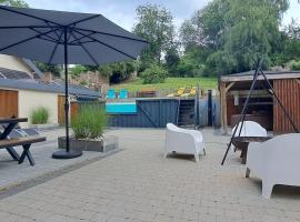 Gîte Ô 29 #CONTAINER POOL#JACUZZI#, cottage in Namur