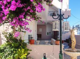 Spacious Apartment, hótel í Kórinthos