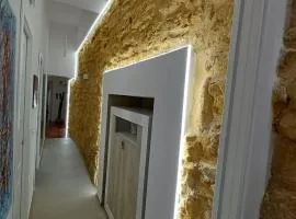 Falìkrjda Suite & Rooms