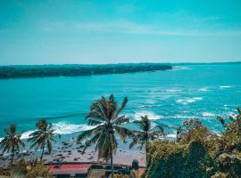 sea shore guest house morjim beach, Ferienwohnung in Morjim