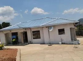 JMD AND FIVHILINI GUEST HOUSE