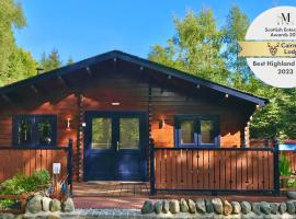 Cairnhill Lodge - Award-Winning Luxury Highland Retreat, khách sạn có chỗ đậu xe ở Blairgowrie