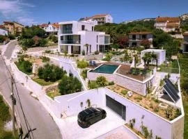 Luxury villa with a swimming pool Palit, Rab - 22153