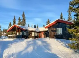 Stunning Home In Sjusjen With Sauna