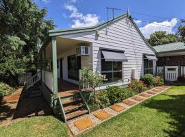 Buninyong Country Cottage, βίλα σε Buninyong