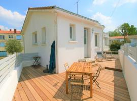 Maison La Tranche-sur-Mer, 3 pièces, 4 personnes - FR-1-22-322, hotell i La Tranche-sur-Mer