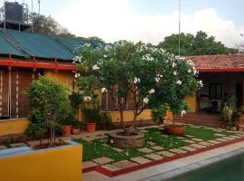 Sohana Eco Retreat at Karjat, отель в городе Chinchavli