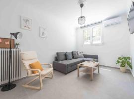 Athens Comfy Apartment- near Acropolis