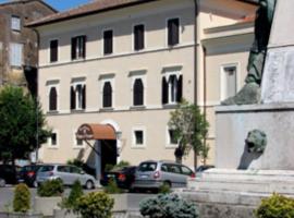 Residenza Principe Di Piemonte, aparthotel en Ronciglione