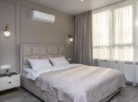 FlatRent Olympic Park, метро Бориспільська поруч!、キーウのホテル