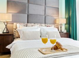 Arena Nationala, Monza, Victor Gomoiu The Cloud, Free Early Check-In Available