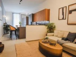 Naomi's Studio - Designer Furnished in the heart of Sliema