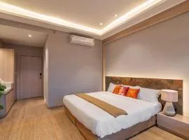 HOTEL ICON