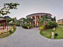 Maira Resort and Convention Center, hotel in Raipur