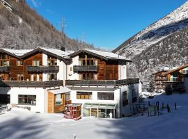 Appartement Flora, hotel v destinaci Saas-Almagell