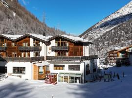 Appartement Flora, hotel cerca de Remonte Zum Berg, Saas-Almagell