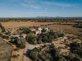 Finca Es Llobets - Adults Only, hotel v destinaci El Estanyol
