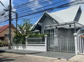 Naka Cozy House in Phuket City