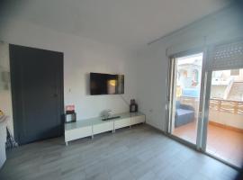 Apartamento a 100 metros de la playa, hotel v destinaci Piles