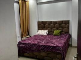 exclusive apartment for bash, hotel in Faridabad