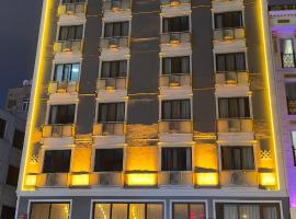 Star City Hotel, hotel in Findikzade, Istanbul