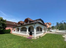 MR Apartmani Banja Vrujci, hotel v destinaci Mionica