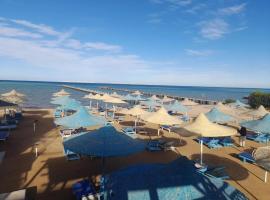 Fox House Beach Resort & Spa El Gouna, hotel v destinaci Hurghada