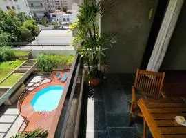 Lorena Residence - Cozy Flat with Balcony