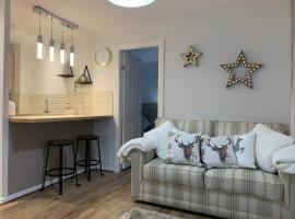 SUNNY RHYL BUNGALOW, hotel em Rhyl