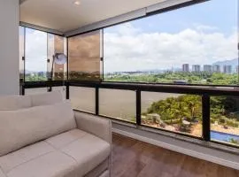 Queen Victoria - Orla da Barra da Tijuca