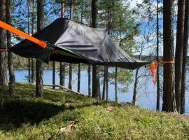 Svevetelt på privat holme